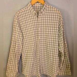J.Crew Mens secret wash organic cotton
Button Down Shirt
Large